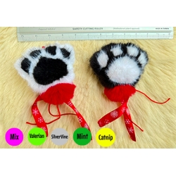 Purrs Christmas Cuddle Paws faux fur Cat Toy or ClipOn